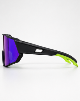 Side view of the Wynwood Wide Shield Sunglasses showing the wide temple cut-out and lime rubber tip